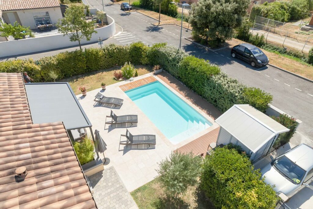 Réalisation 2 de Magasin MCR Piscines et spa Caissargues
