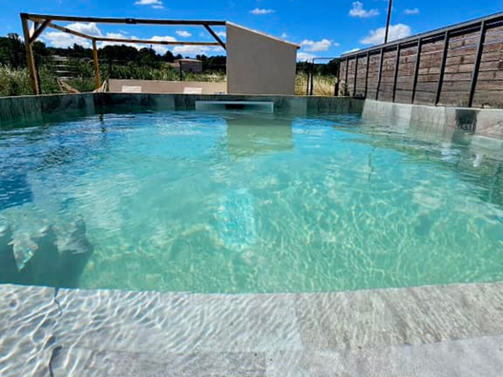 Réalisation 3 de Magasin DML piscines Bouc-Bel-Air
