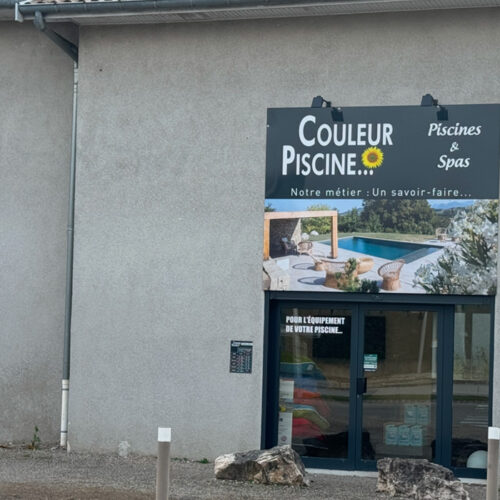Magasin Couleur Piscine, la côte Saint-André