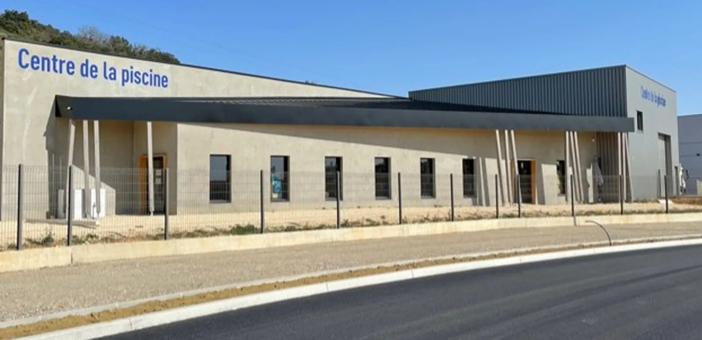 Magasin Centre de la piscine Saint-Paul-Trois-Châteaux