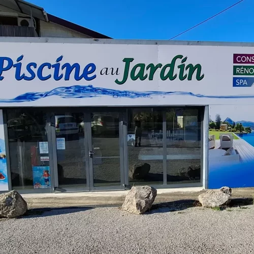 Magasin De la piscine au Jardin Revel