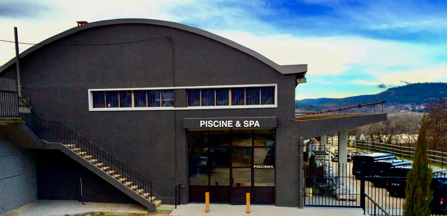 Magasin Destock Piscines Apt