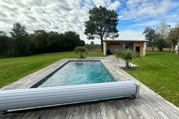 Vente de piscine coque Swindo piscine et spa
