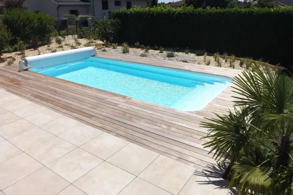 Achat piscine Polyester Ferre Piscines Allauch