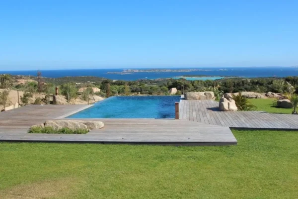 Construction piscine Corse Acqua Elec Propriano