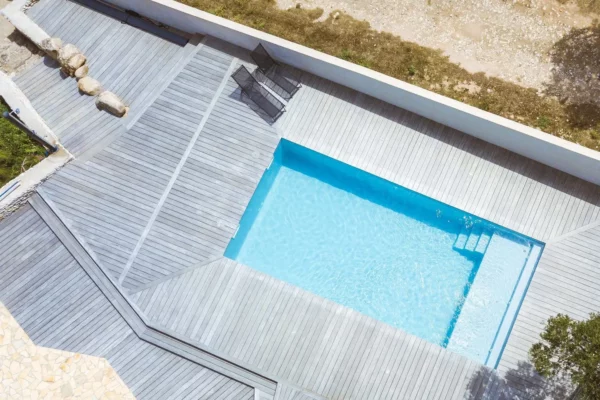 Entretien piscine Corse piscine Polyester Prunelli-di-Fiumorbo
