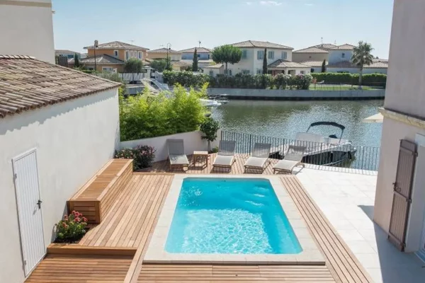 Installateur piscine coque 13 Ferre Piscines Allauch