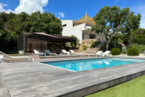 Installateur piscine coque Corse piscine et spa Borgo