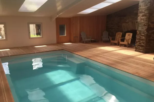 Constructeur piscine interieur Aqua Synergie Saint-Quay-Perros