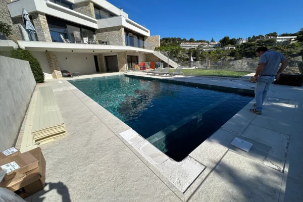 Entretien-et-depannage-Le-Goff-Piscine-et-Spas-a-La-Ciotat