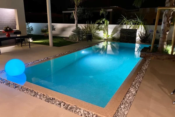 Installation piscine coque Aquatika Argelès-sur-Mer