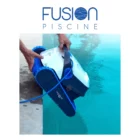 Nettoyage piscine simple et rapide Robot Nettoyeur Piscine Dolphin S300i Maytronics