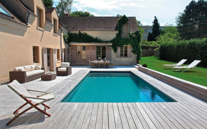 Installation membrane armée piscine béton