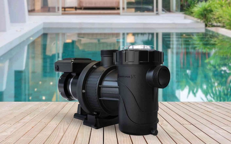 Vider le préfiltre de pompe de piscine