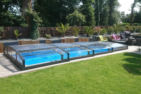 Vente abri de piscine Atout Piscines Toulon-sur-Allier Vente abri de piscine Atout Piscines Toulon-sur-Allier