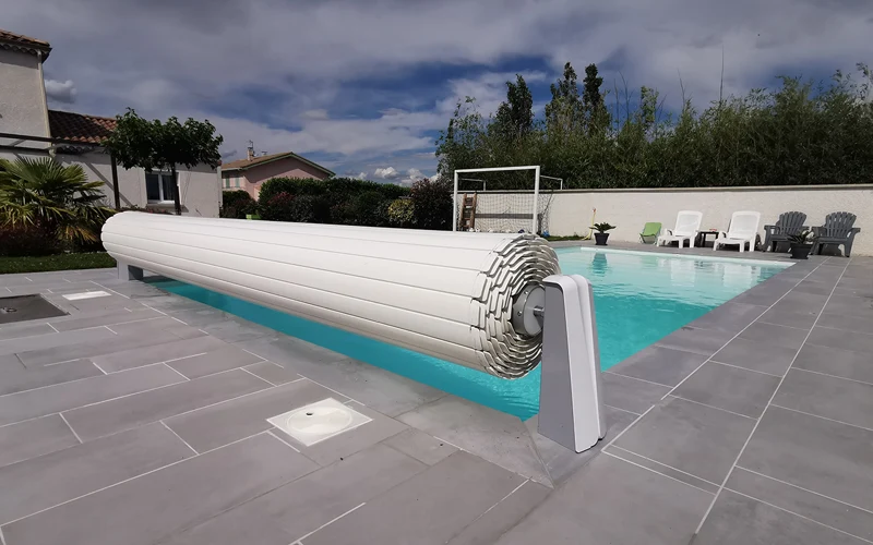 Ajouter un volet hors sol sur piscine existante 1