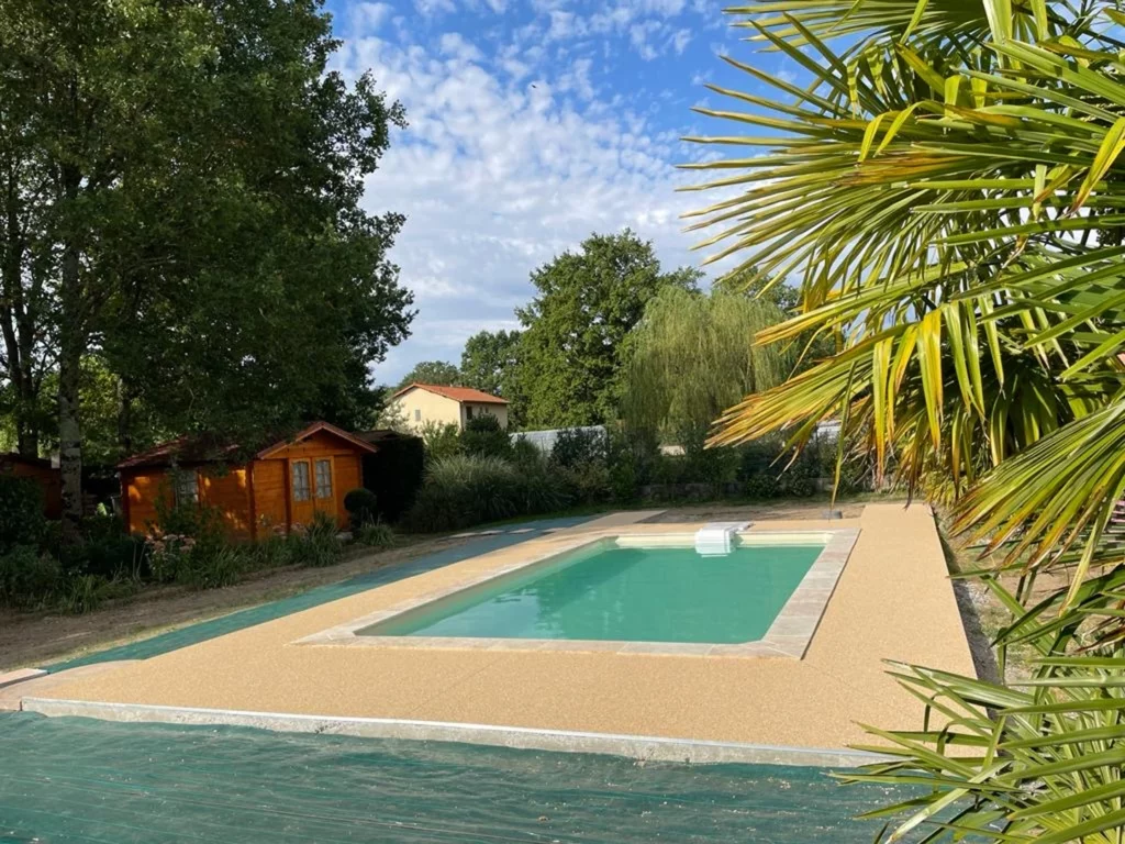 Réalisation 3 de Piscine Auvergne Acti Commerce
