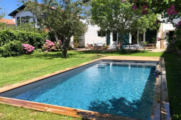 Aménagement extérieur piscines Piscines Courrej Mont-de-Marsan 40