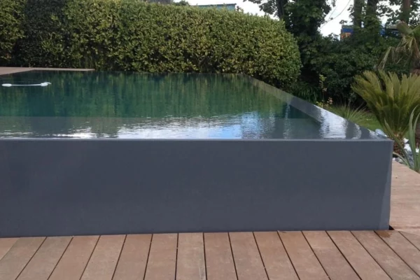 Constructeur piscine béton Aquaconcept Quimper