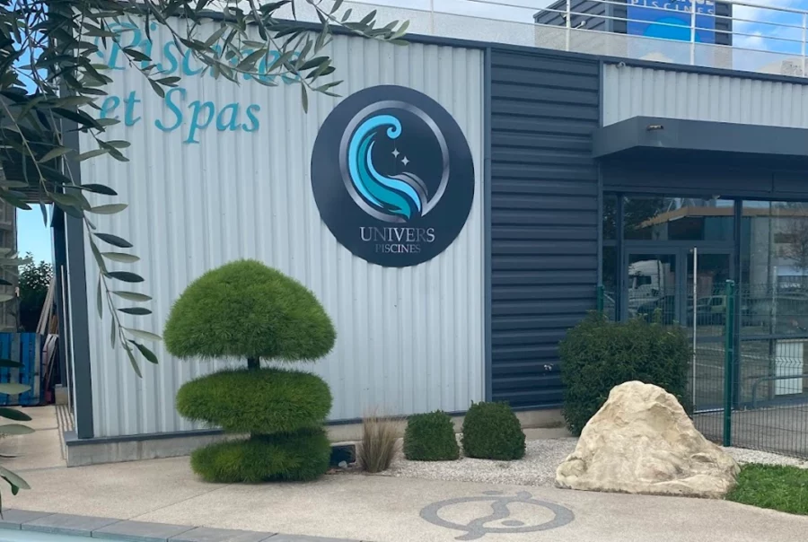 Magasin Univers Piscines et spas Saint-Bonnet-de-Mure