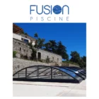 Abri piscine Basci vue jardin