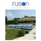 Abri piscine bas télescopique 1 côté transparent 0.7m 1 accès coulissant sur grand module