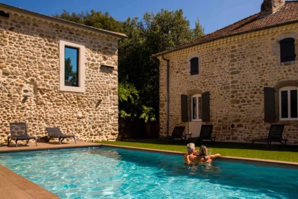 Constructeur piscine béton Aux Piscines du Vivarais Piscines et Spas